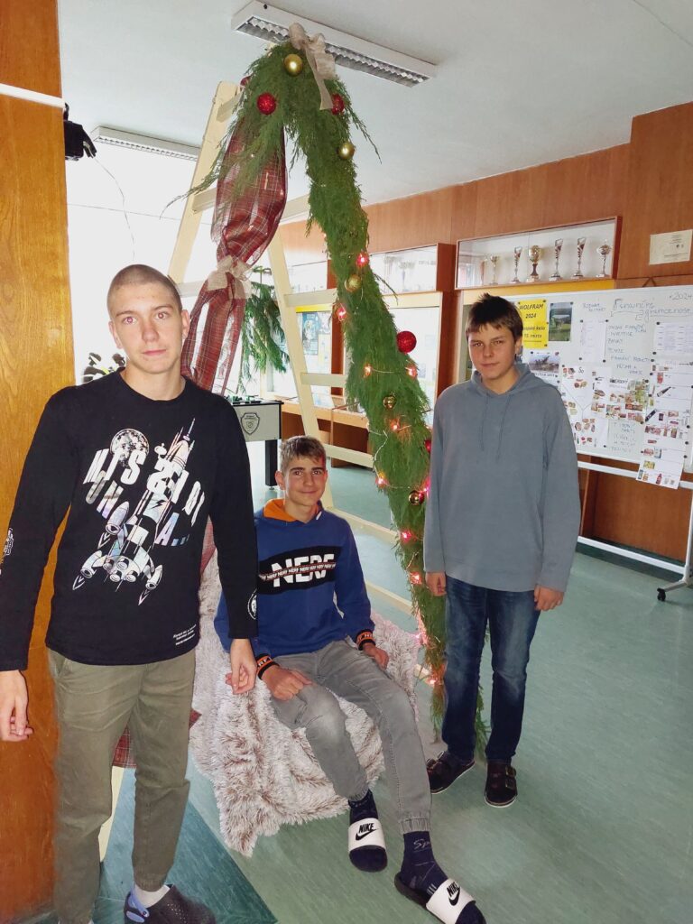 O NEJLEPŠÍHO MLADÉHO CHEMIKA ČESKÉ REPUBLIKY