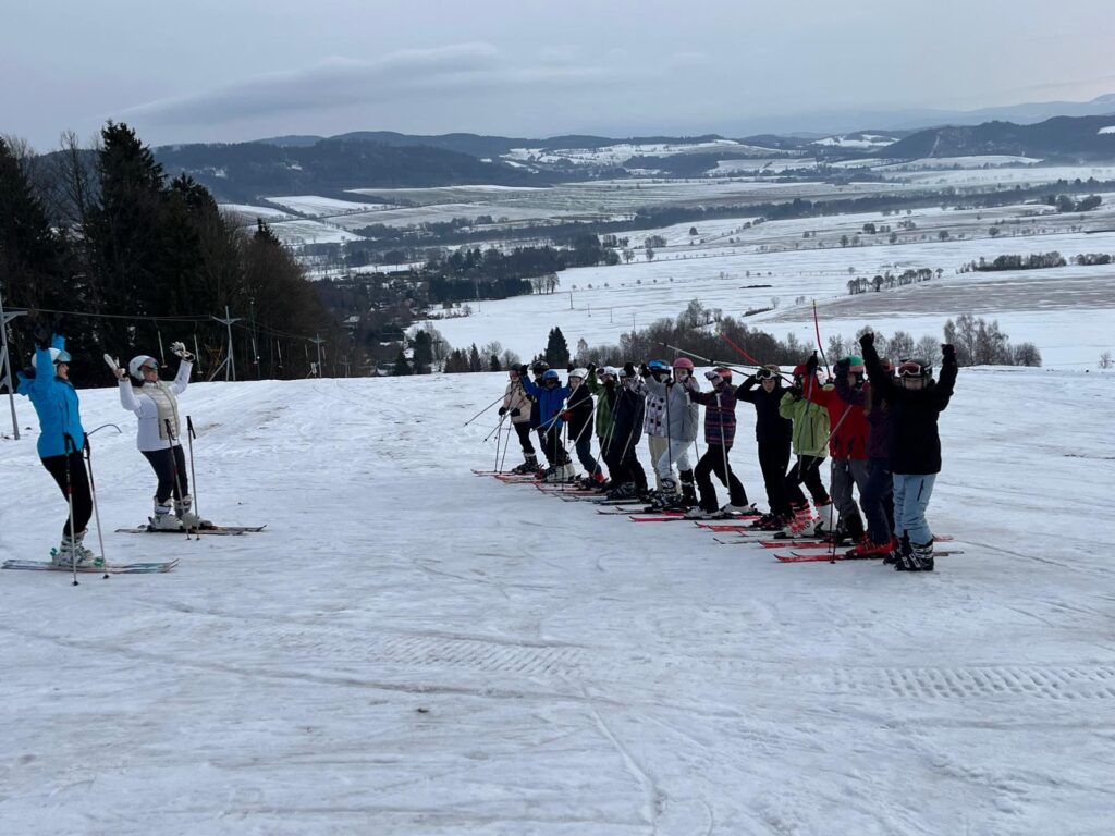 JDEME DO FINÁLE – LYŽAŘSKÝ VÝCVIK