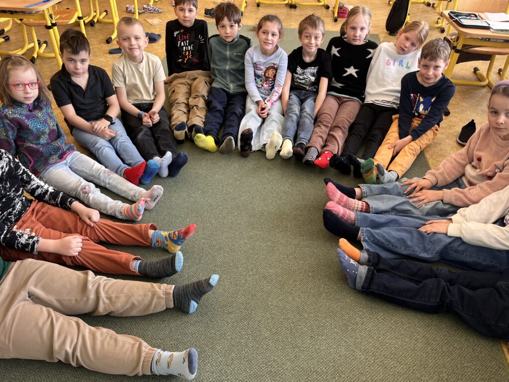 PONOŽKOVÝ DEN NA NAŠÍ ŠKOLE