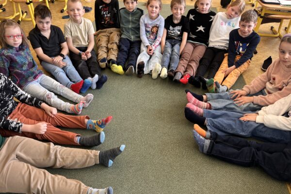 PONOŽKOVÝ DEN NA NAŠÍ ŠKOLE