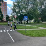 ČTVRŤÁCI A PÁŤÁCI SI VYZKOUŠELI ROLI CYKLISTŮ