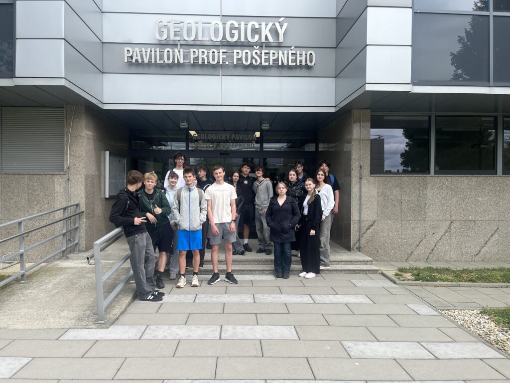 GEOLOGICKÁ EXKURZE 9. TŘÍD